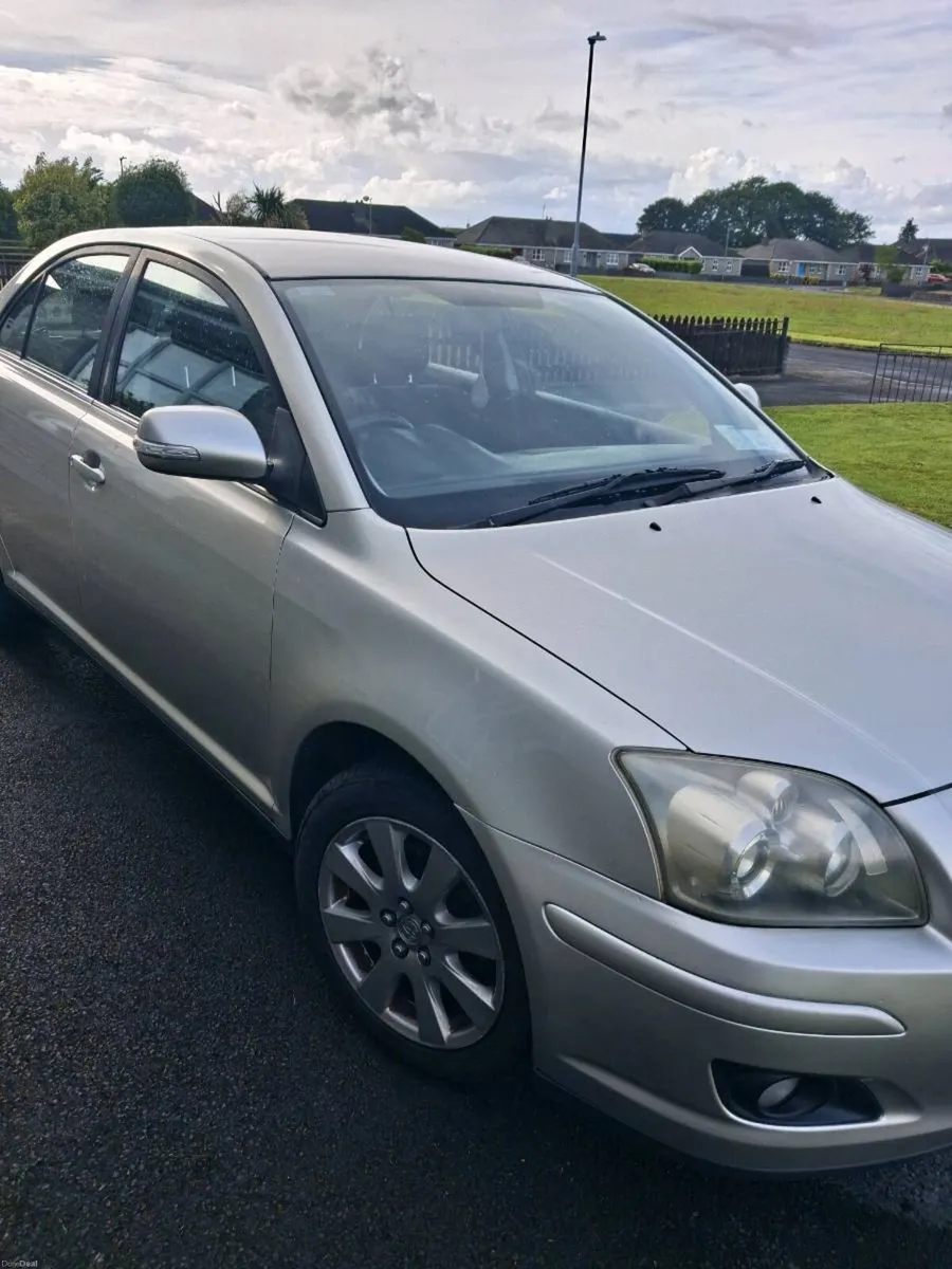 Toyota avensis 1,6 petrol  2008 - Image 1