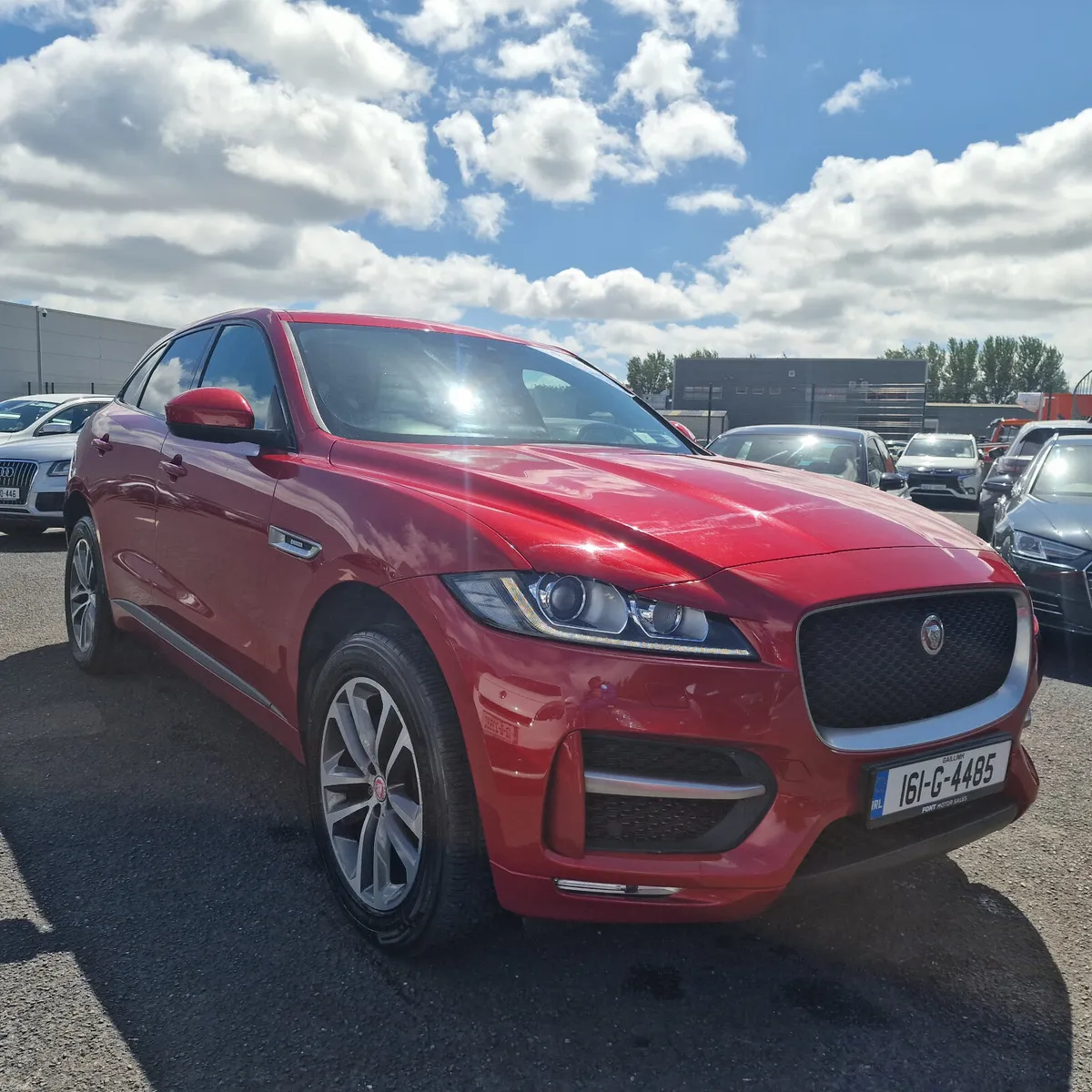 Jaguar F-Pace  180PS R-Sport Auto 4WD - Image 6