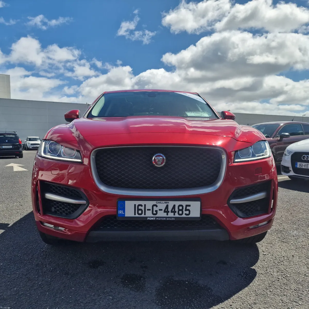 Jaguar F-Pace  180PS R-Sport Auto 4WD - Image 5