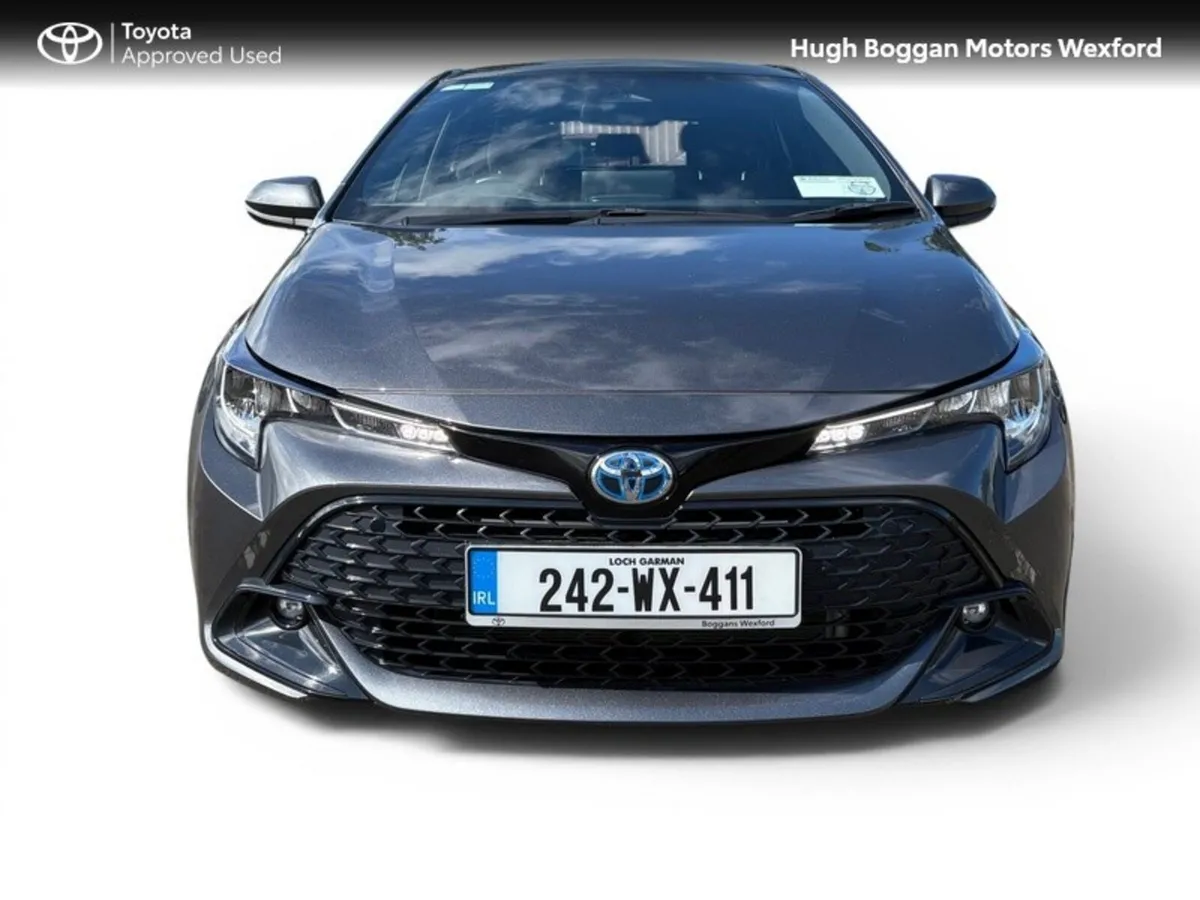Toyota Corolla LUNA ONLY 15000 KMS!!! - Image 4