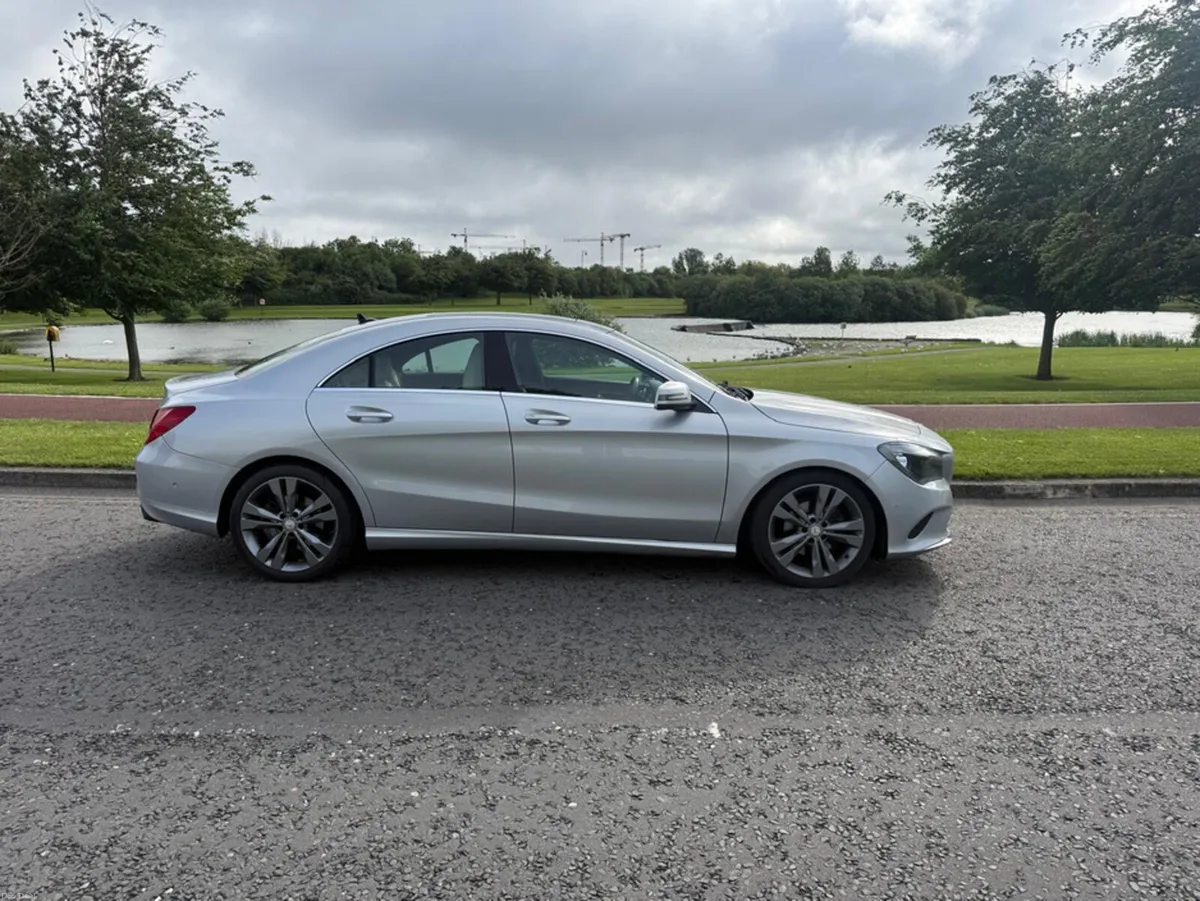 Mercedes-Benz CL-Class 180 URBAN AUTO  PANORAMIC S - Image 2