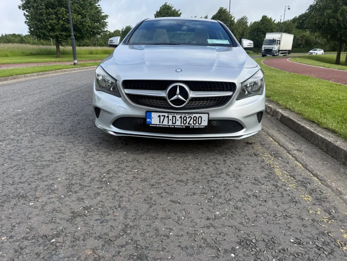 Mercedes-Benz CL-Class 180 URBAN AUTO  PANORAMIC S - Image 3