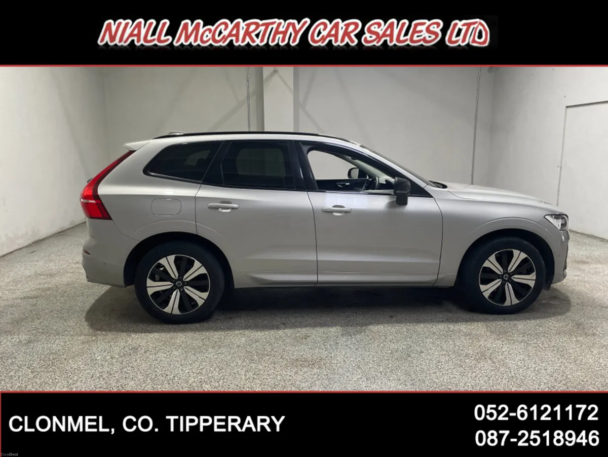 Volvo XC60 T6 PHEV PLUS DARK AWD PAN ROOF - FINANC - Image 6