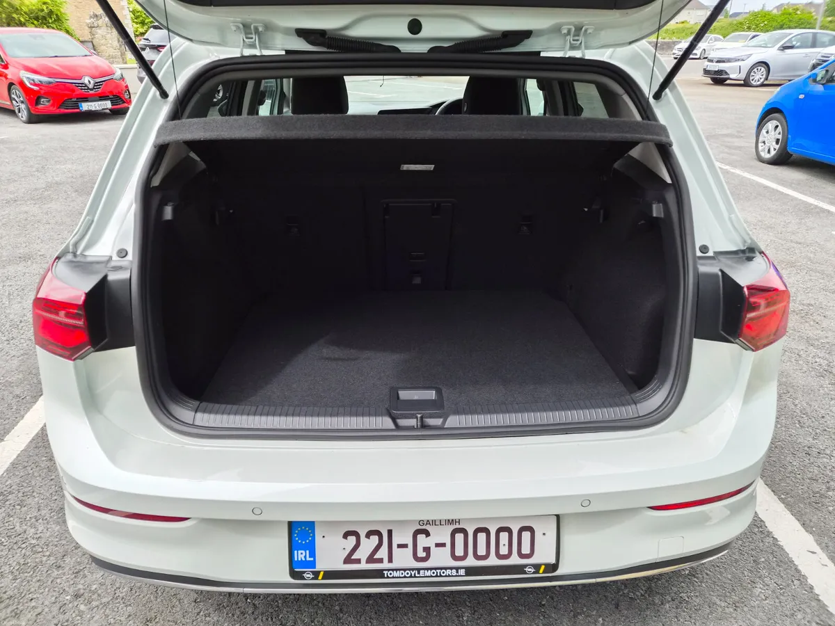 Volkswagen Golf 2022 1.5L Petrol Hybrid Auto - Image 5