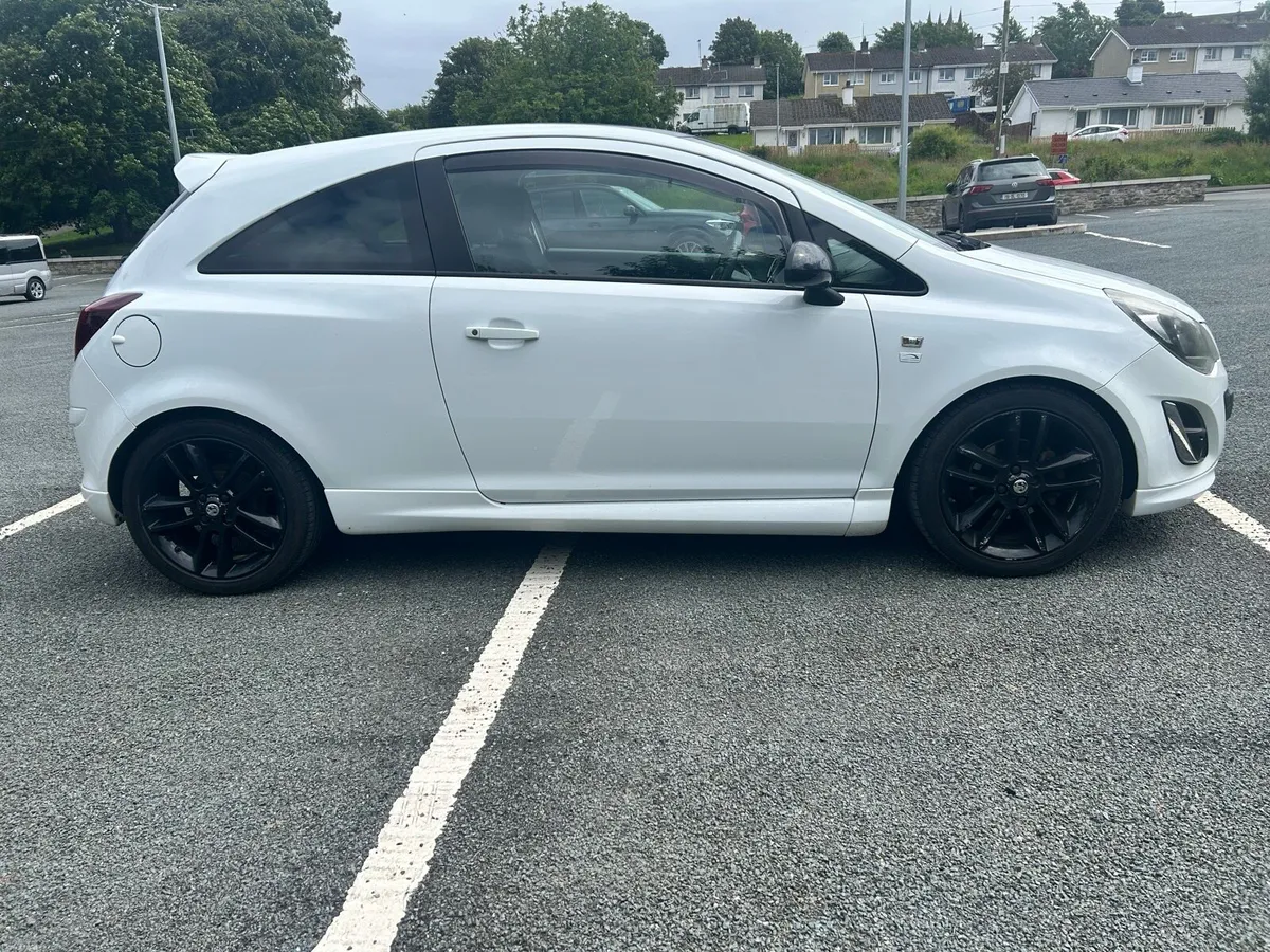 Vauxhall corsa 1.2 limited edition - Image 3