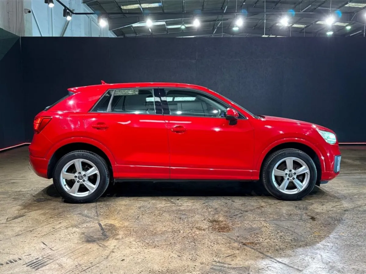 Audi Q2 1.0 TFSI SPORTS - CRUISE CONTROL - HEATED - Image 3