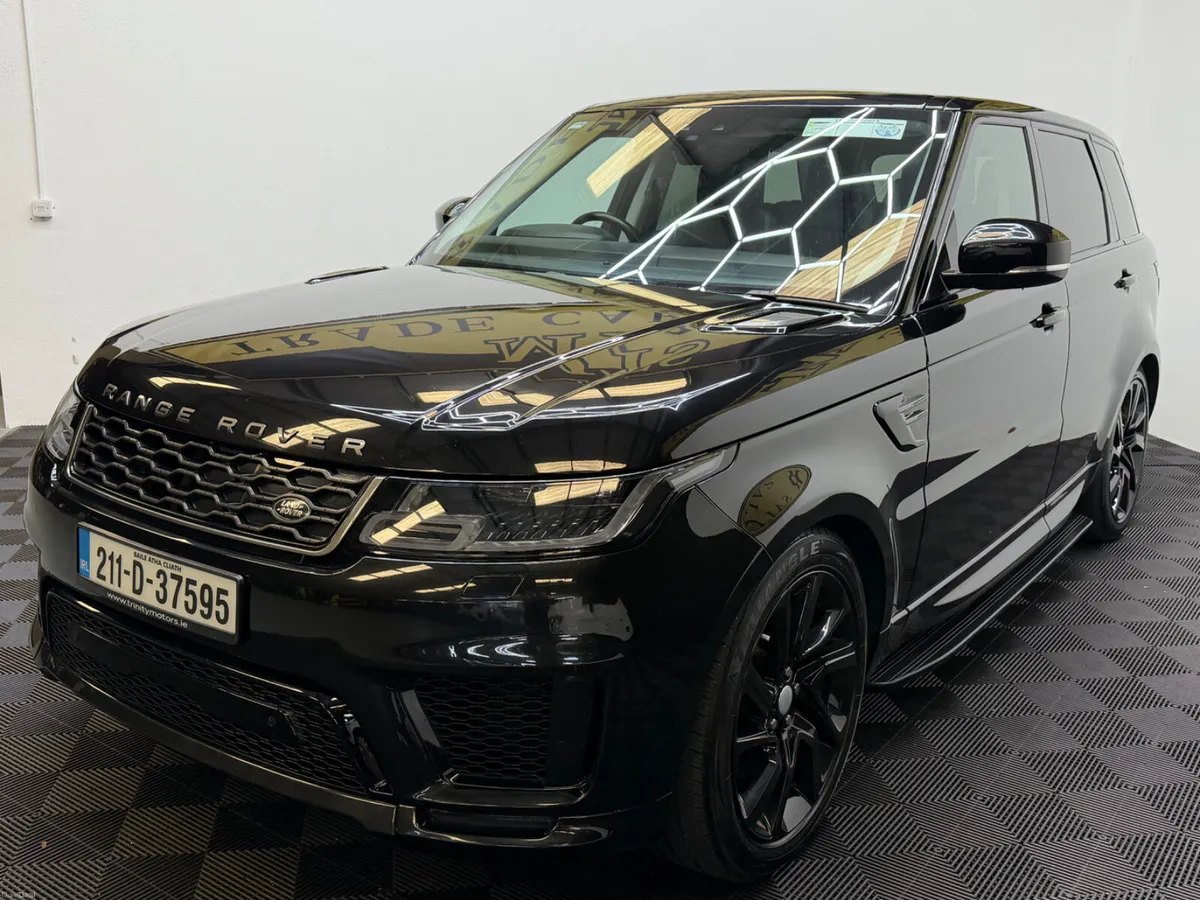 211 Land Rover Range Rover 2.0 PHEV AUTOBIOGRAPHY - Image 4