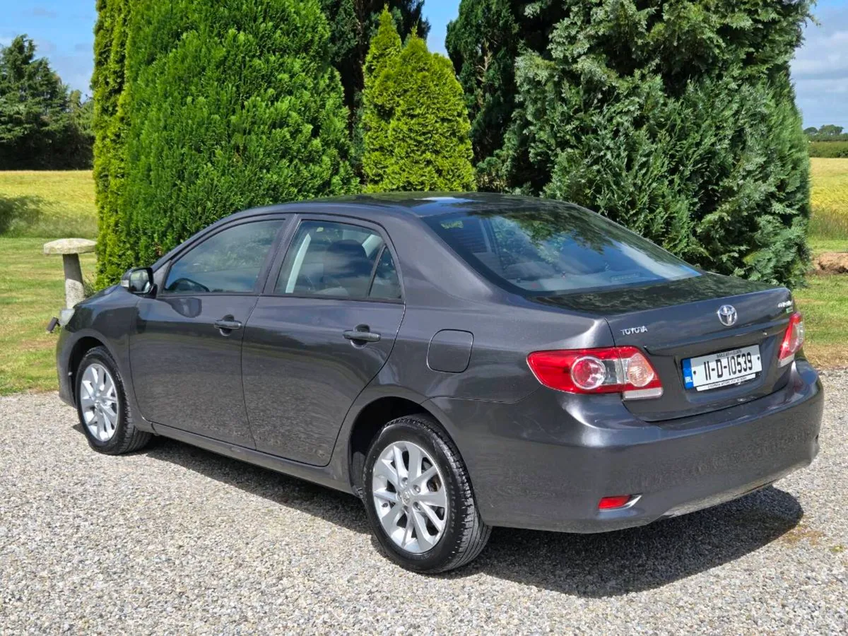 Very Low Mileage Toyota Corolla 1.4 D4d Terra - Image 4