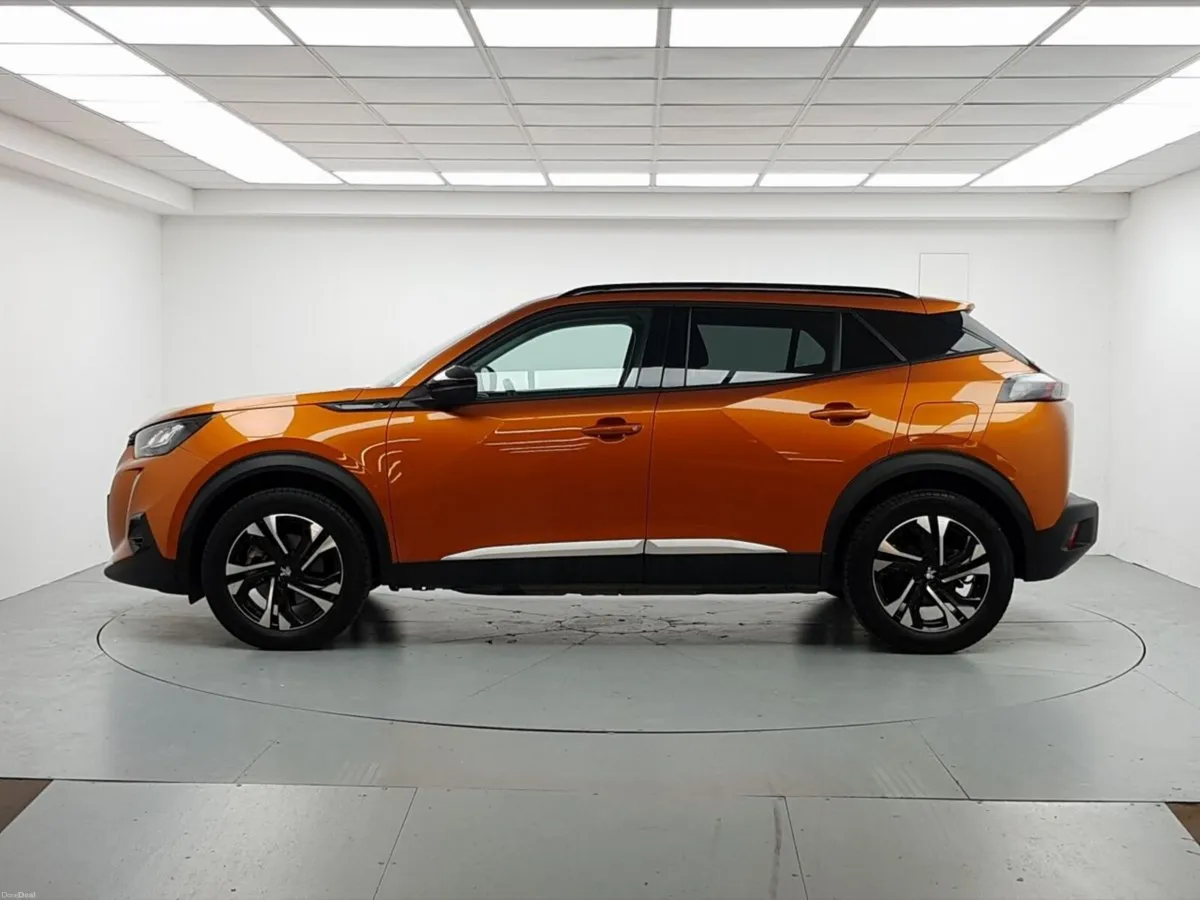 Peugeot 2008 Electric 136bhp (50 kWh) Allure - Image 5