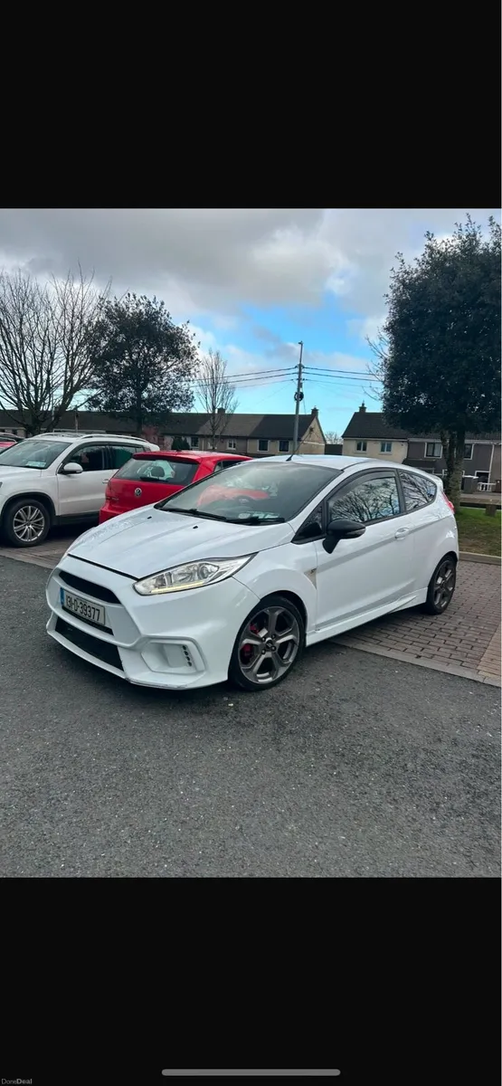 Ford Fiesta ST182 - Image 1
