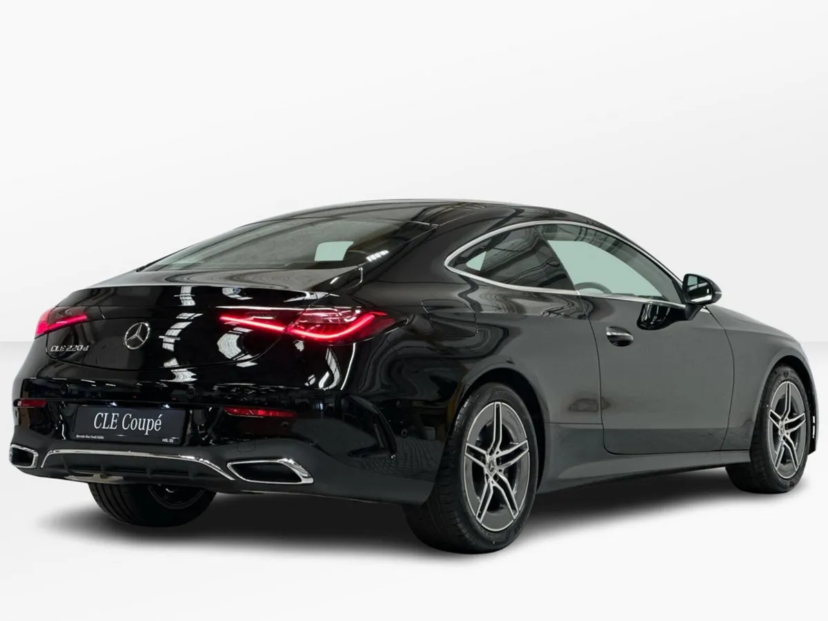 Mercedes-Benz CLE CLE220 D Coupe AMG Line + - Image 3