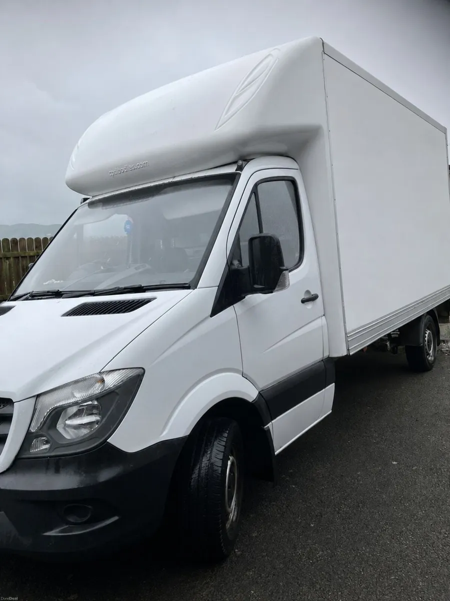 Mercedes-Benz Sprinter 2018 - Image 2