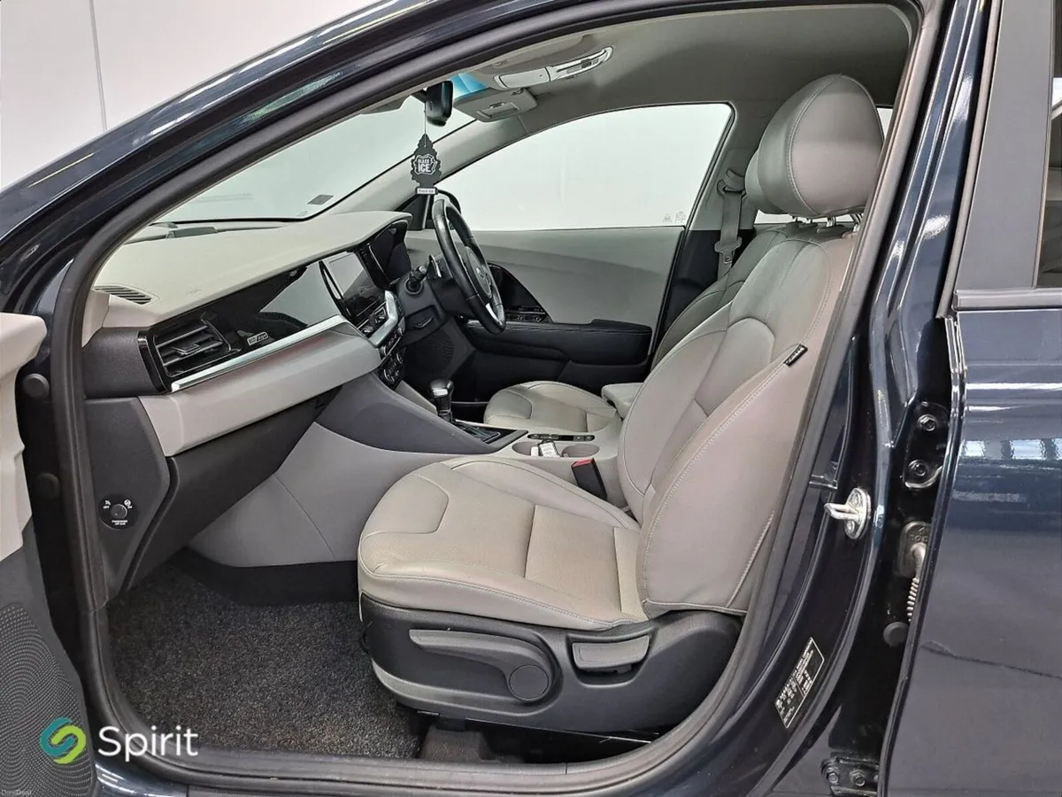 Kia Niro 1.6 GDI PHEV PE Auto*Call Steven on 08616 - Image 4