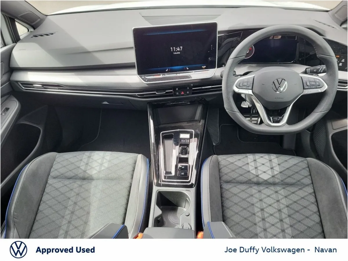 Volkswagen Golf R-LINE 2.0 TDI 150HP AUTO - Image 2
