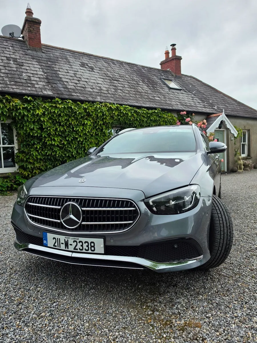 Mercedes-Benz E-Class 2021 - Image 4