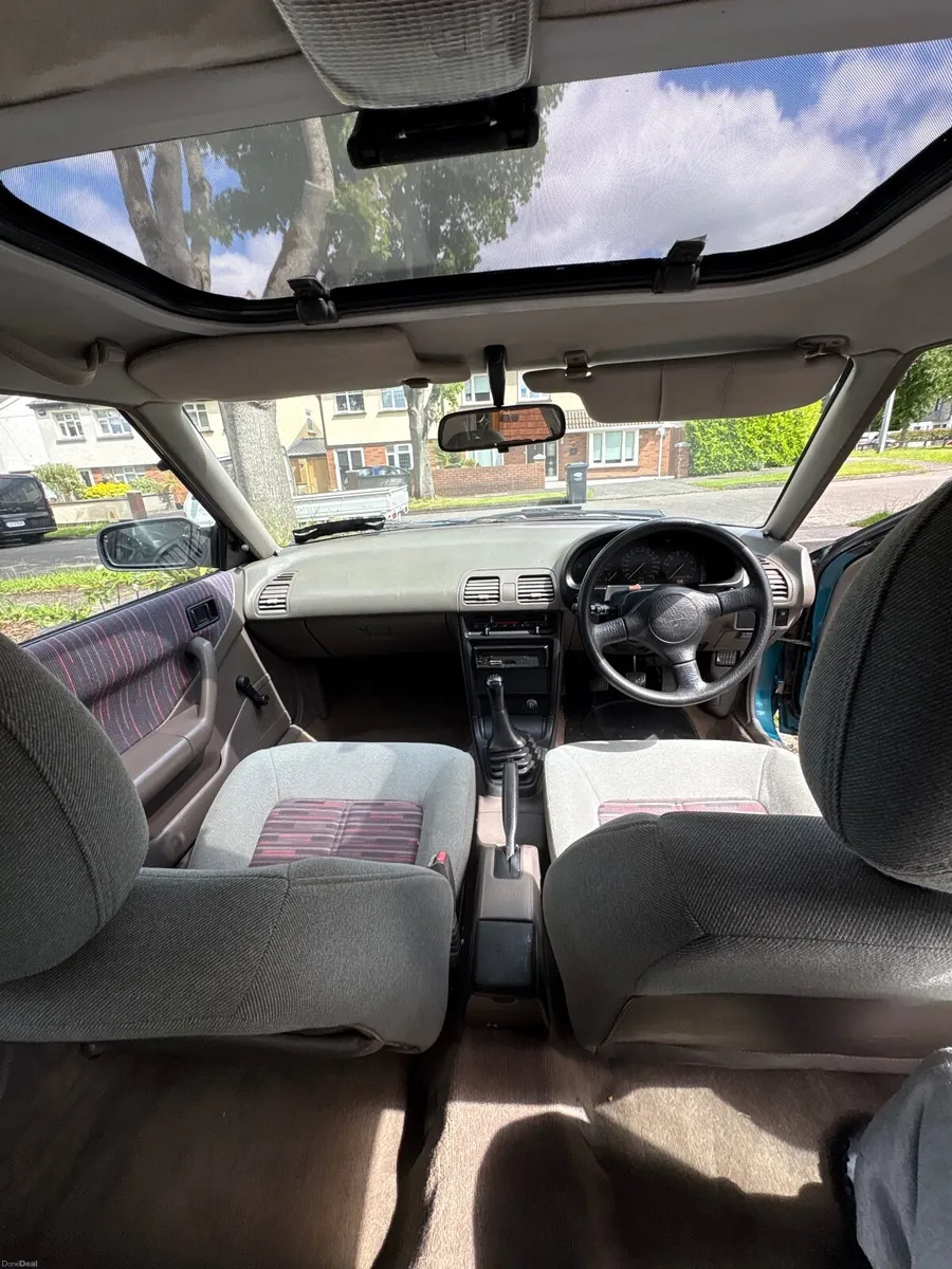 Mazda 323 1992 - Image 4