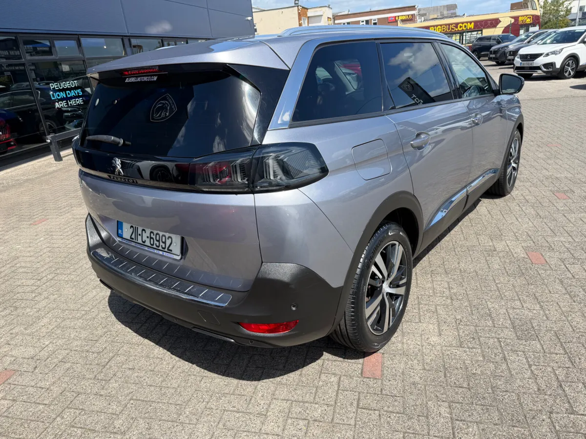 2021 Peugeot 5008 Allure 1.5 d - Image 4