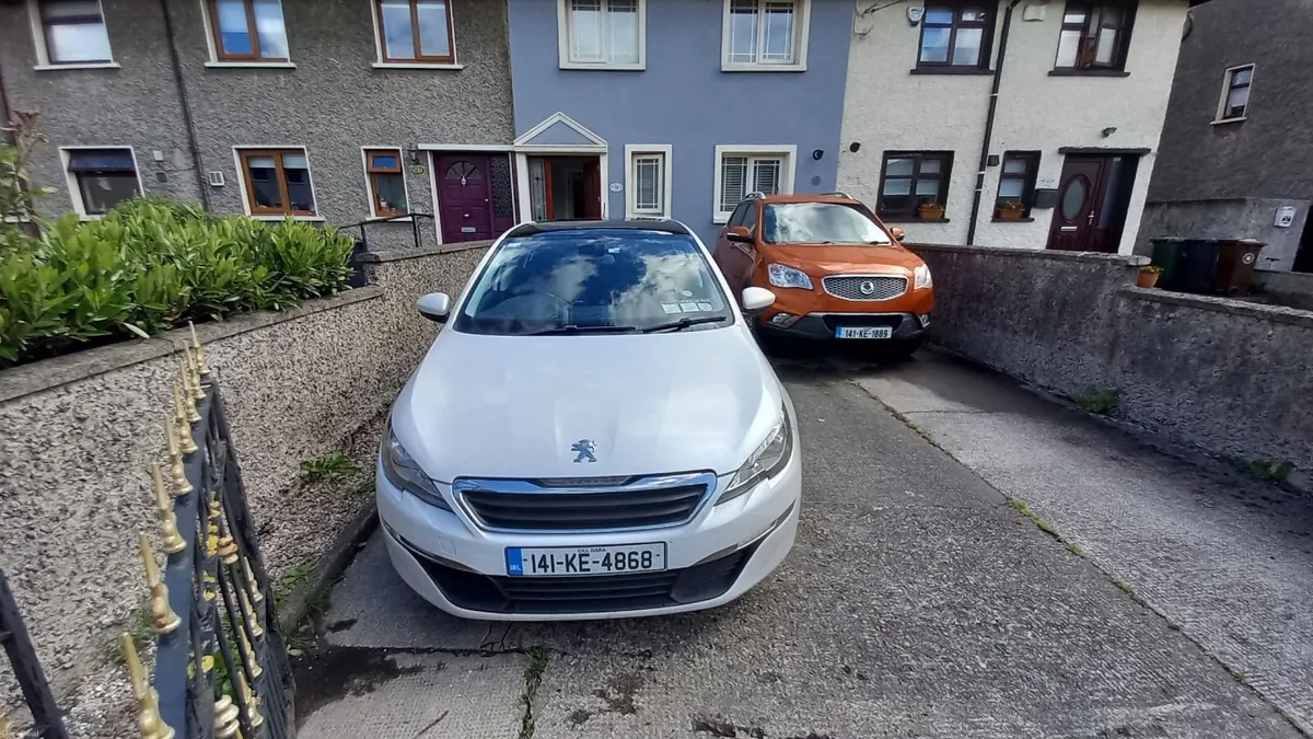 Peugeot 308 2014 - Image 4