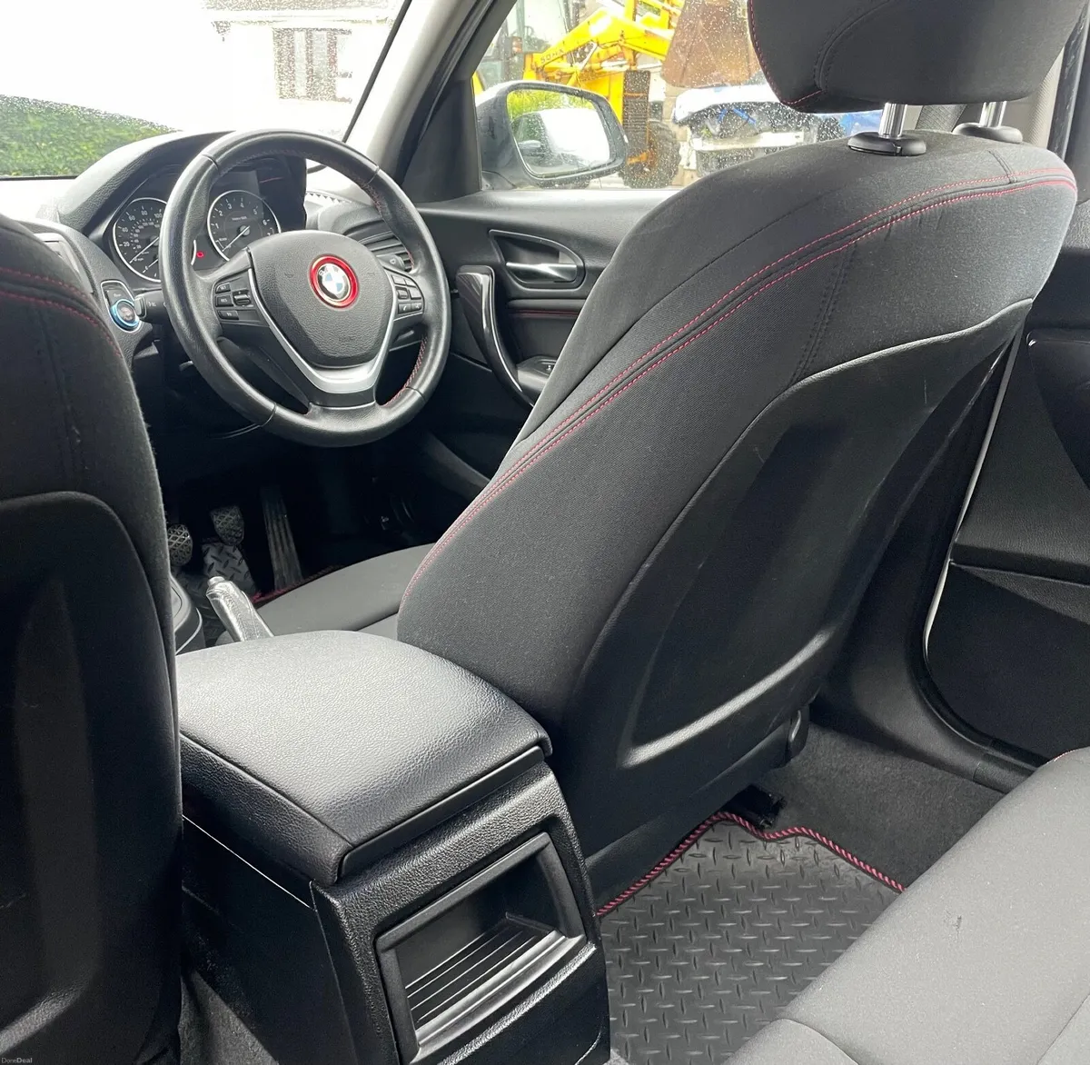 BMW 1-Series 2012 - Image 4
