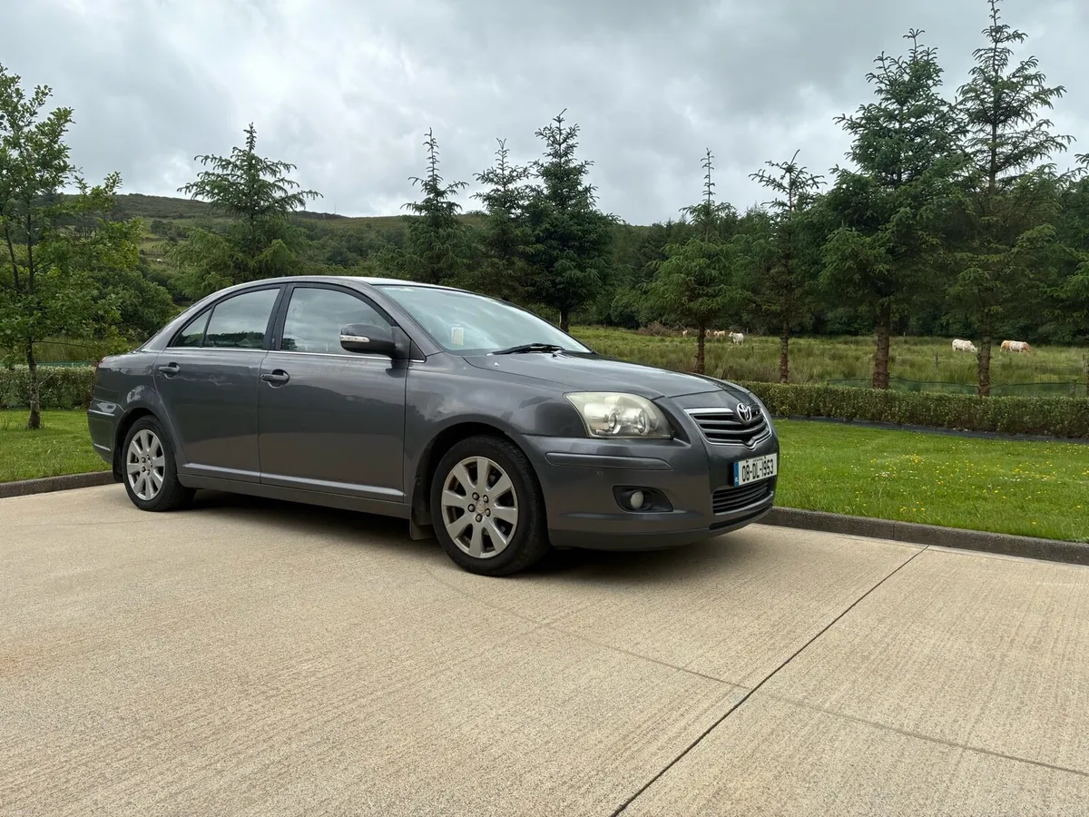 Toyota avensis - Image 3
