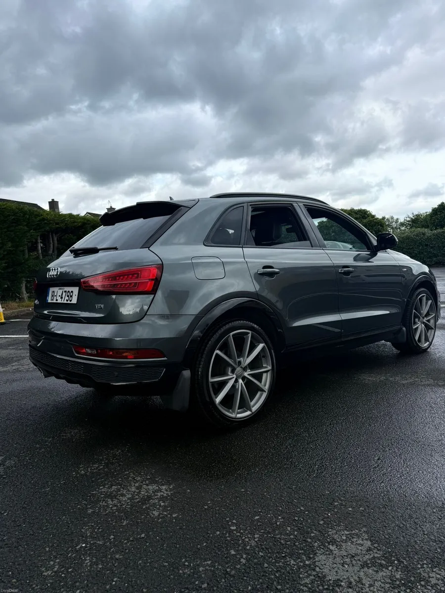 Audi Q3 Black Edition 2018 S-Line - Image 5