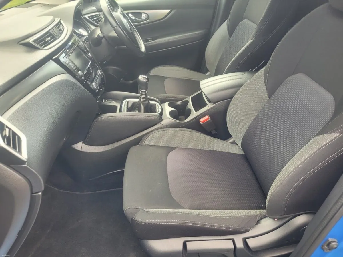 Nissan Qashqai N-CONNECTA 1.5 DCI 6SPEED 115BHP*NC - Image 6