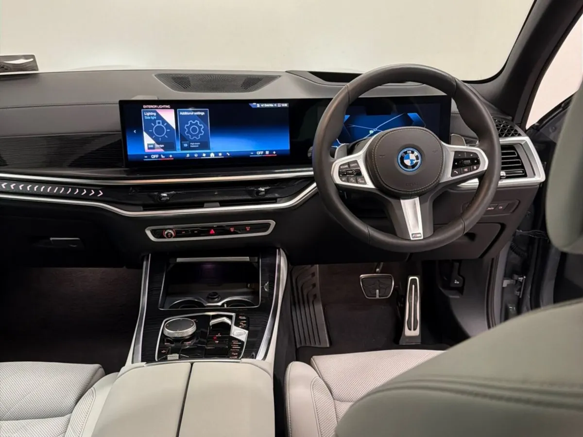 BMW X5 xDrive50e M Sport - Image 5