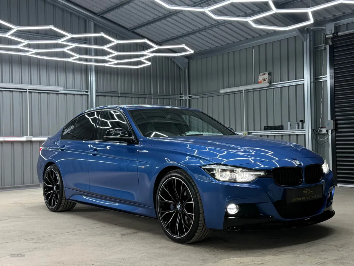 BMW 3-Series 2019, X-DRIVE, MASSIVE SPEC - Image 2