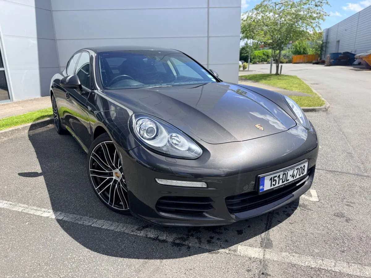 151 Porsche Panamera 3.0D V6 ~ Triptronic / Automa - Image 3