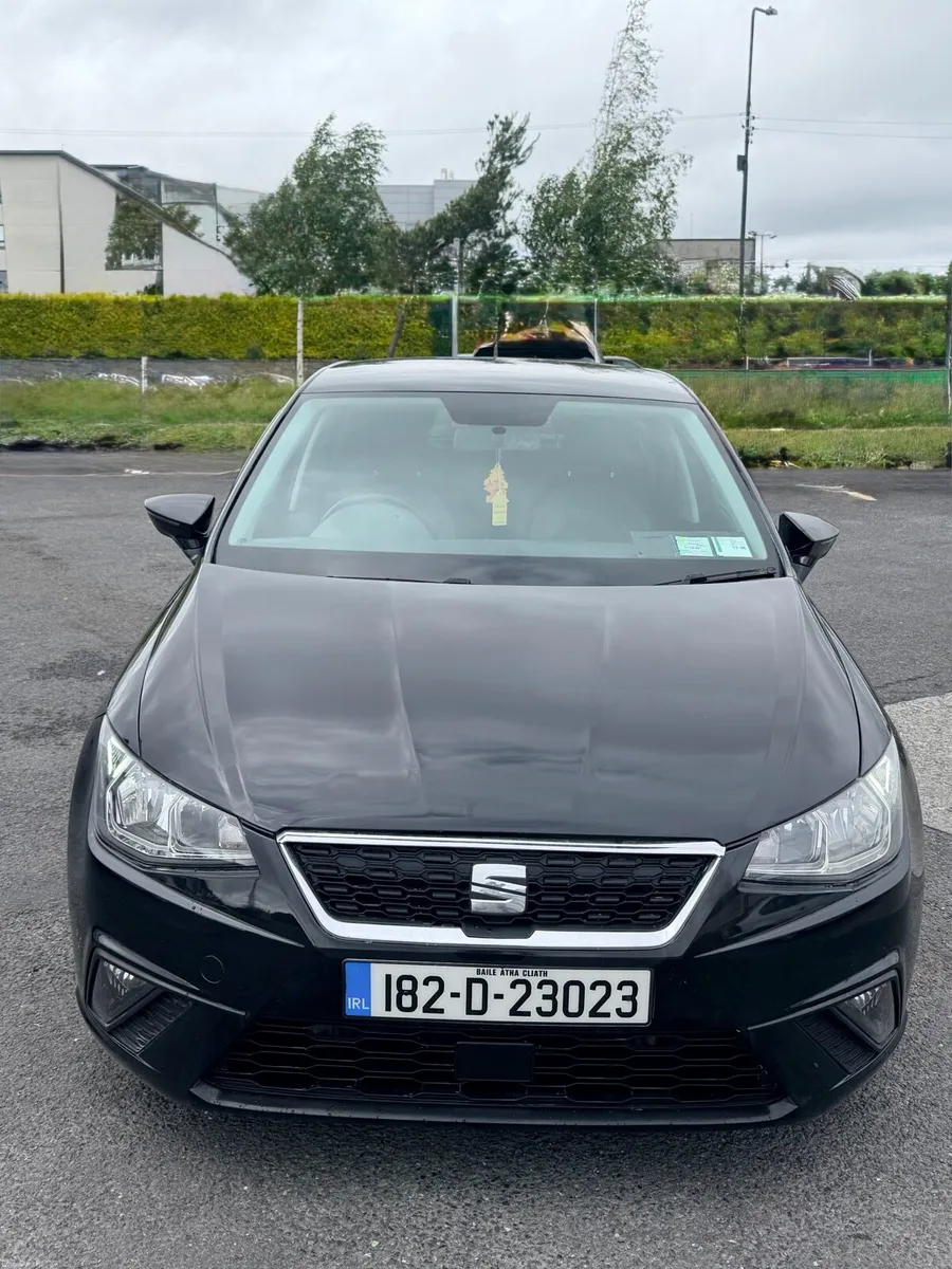 SEAT IBIZA 2018 BLACK 1.6 DIESEL - Image 1