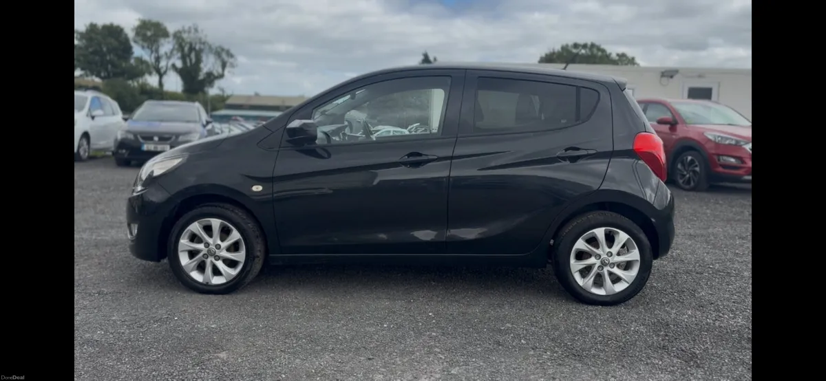 Vauxhall Viva 2016 1.0 petrol - Image 4