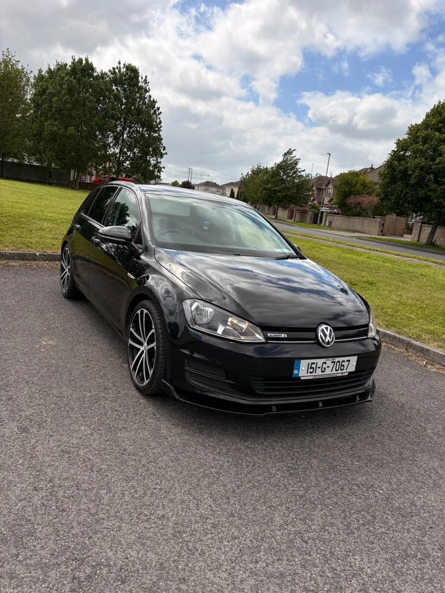 Volkswagen Golf 2015 - Image 2