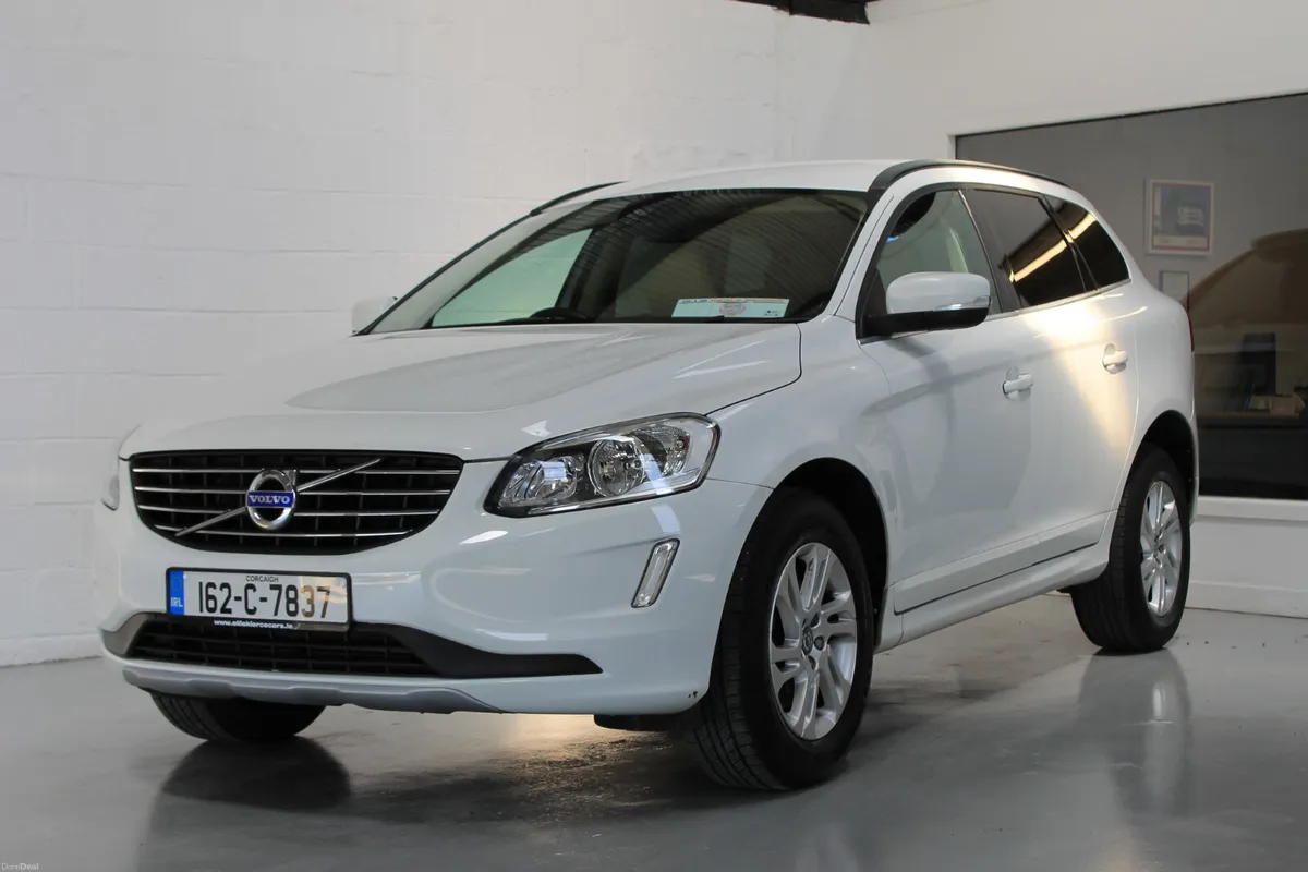 Volvo XC60 2016, SE NAV Full Leather interior - Image 1