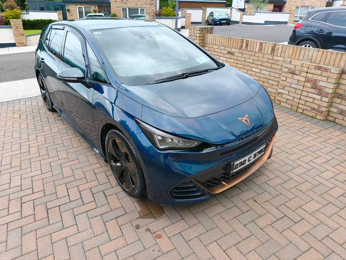 Cupra Born, pristine condition - Image 2