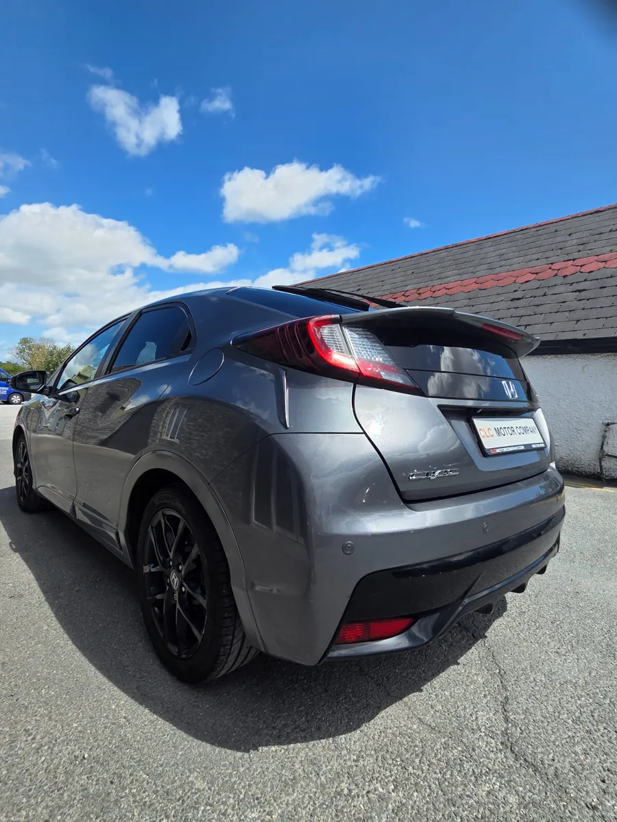 Honda Civic 2017 Dtec Sport 1.6 diesel - Image 4