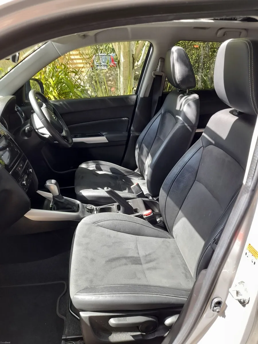 Rare 2016 Suzuki Vitara 1.6 DDiS AllGrip Automatic - Image 2