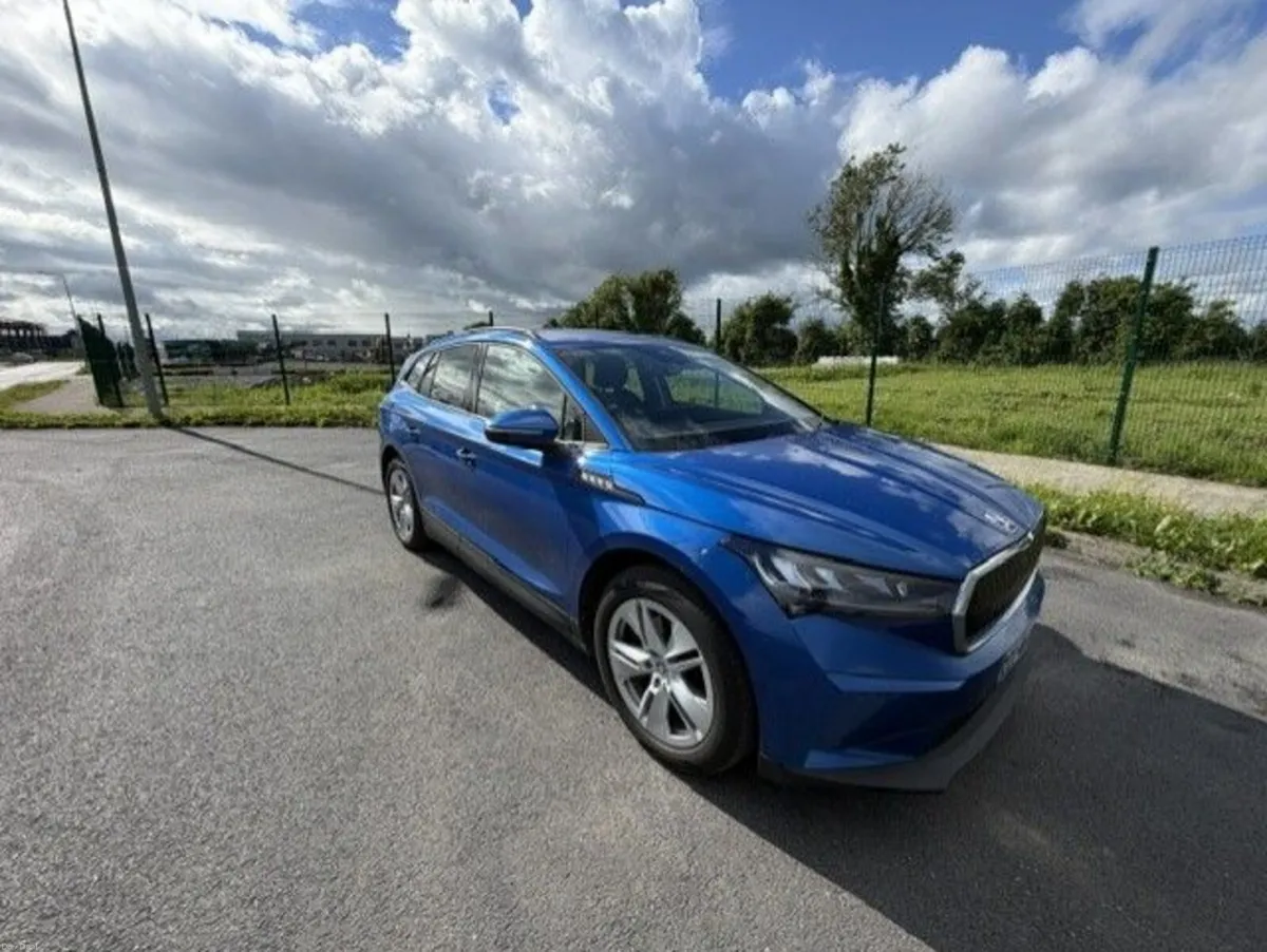 Skoda Enyaq IV 132kw 62KWH 60 Ecosuite 2022 - Image 1