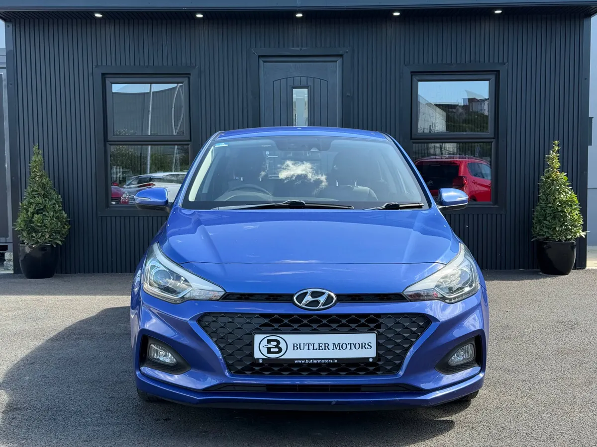 2018 Hyundai i20 1.2P Deluxe 5dr - Image 4