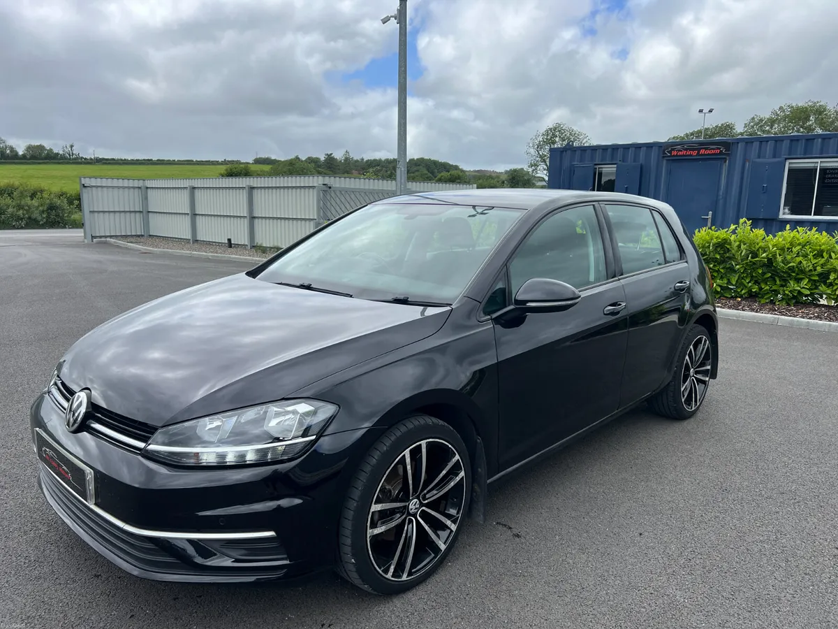 2017 Volkswagen Golf SE Nav 1.6 TDI BMT - Image 4