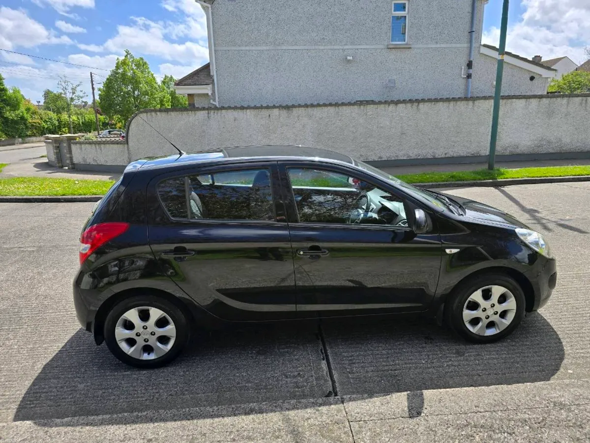 ⭐️ NEW NCT 08.27 ⭐️ Hyundai i20 1.2 Petrol - Image 2