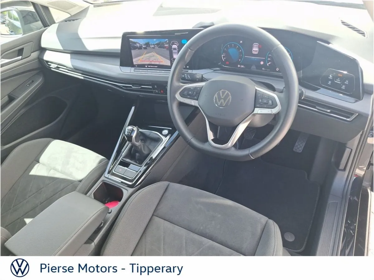 Volkswagen Golf 1.5 TSI 130HP Style - Image 2
