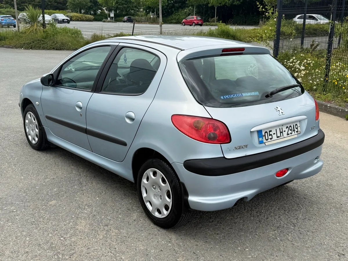 05 Peugot 206 1.1petrol Manual Nct 07/26 - Image 3