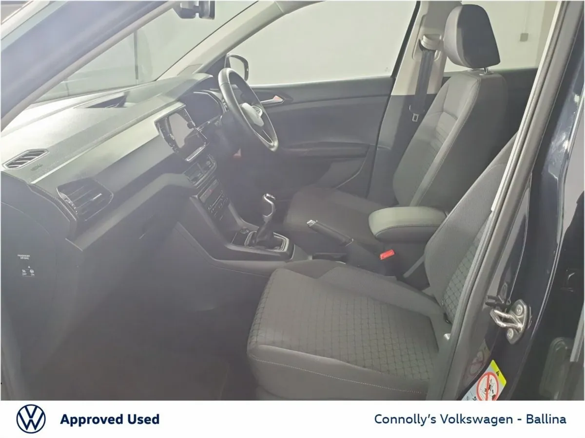 Volkswagen T-Cross T-CROSS LIFE 1.0 TSI M5F 95HP - Image 4