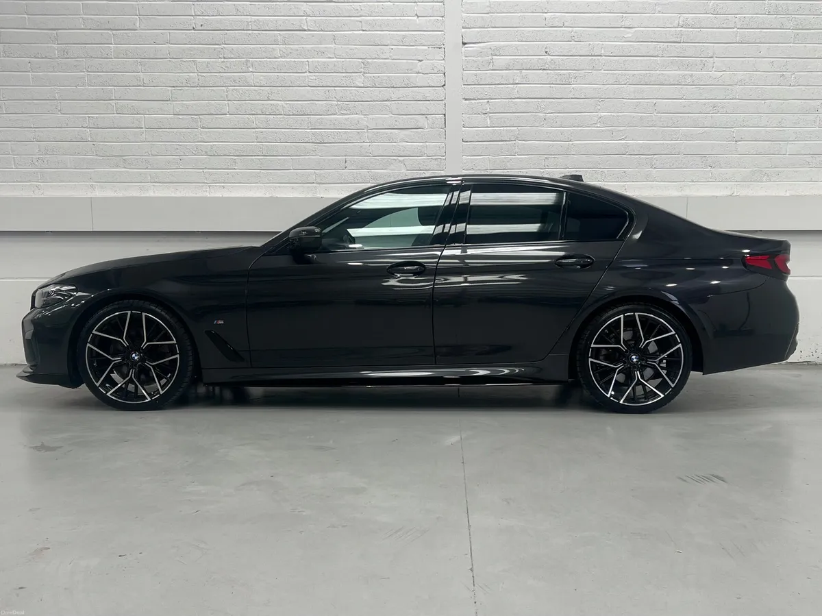 BMW 5 Series 520d M Sport Auto | M Performance Kit - Image 4
