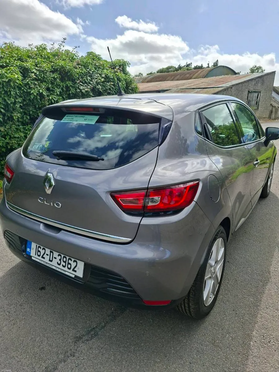 RENAULT CLIO 2016 LOW KM 1 OWNER - Image 4