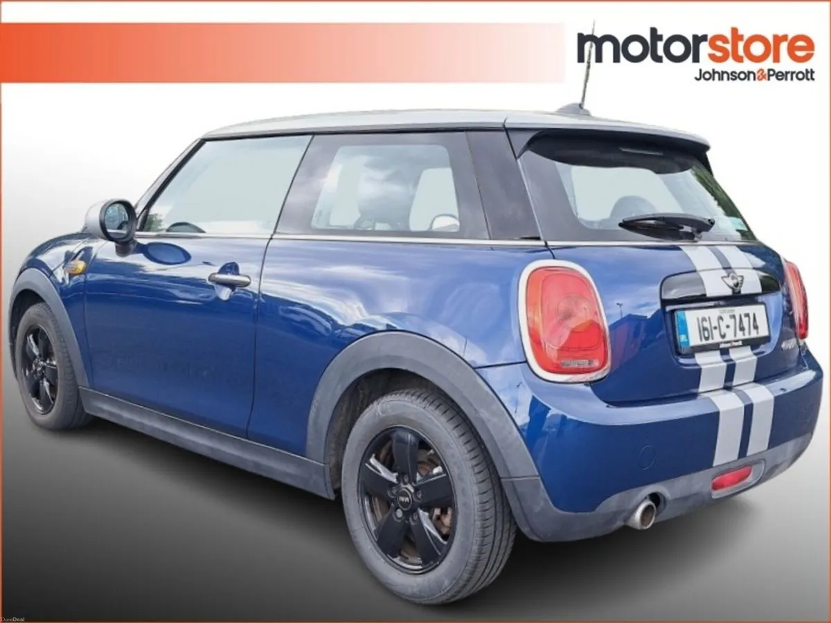 Mini Cooper Cooper - Image 2