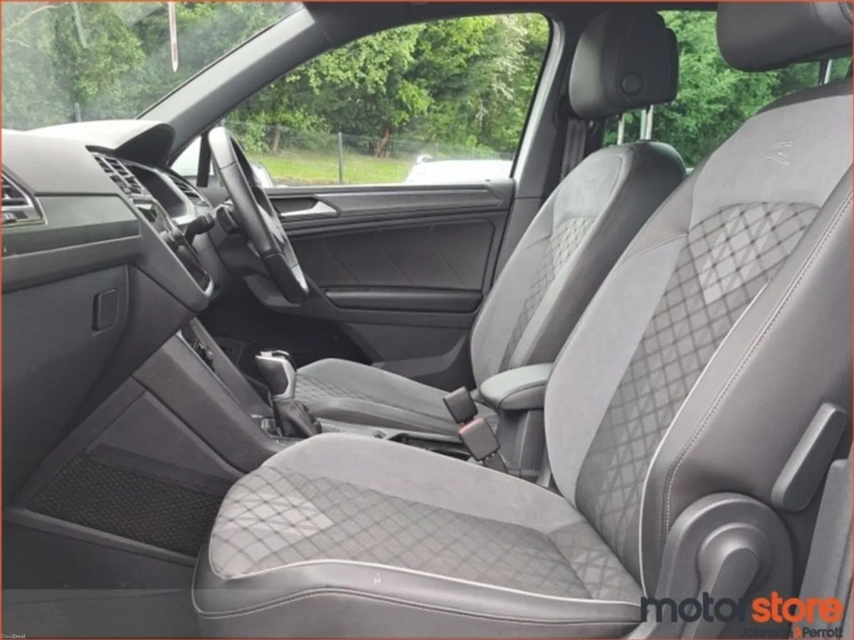 Volkswagen Tiguan 1.4 TSI PHEV 245HP R-Line DSG - Image 3