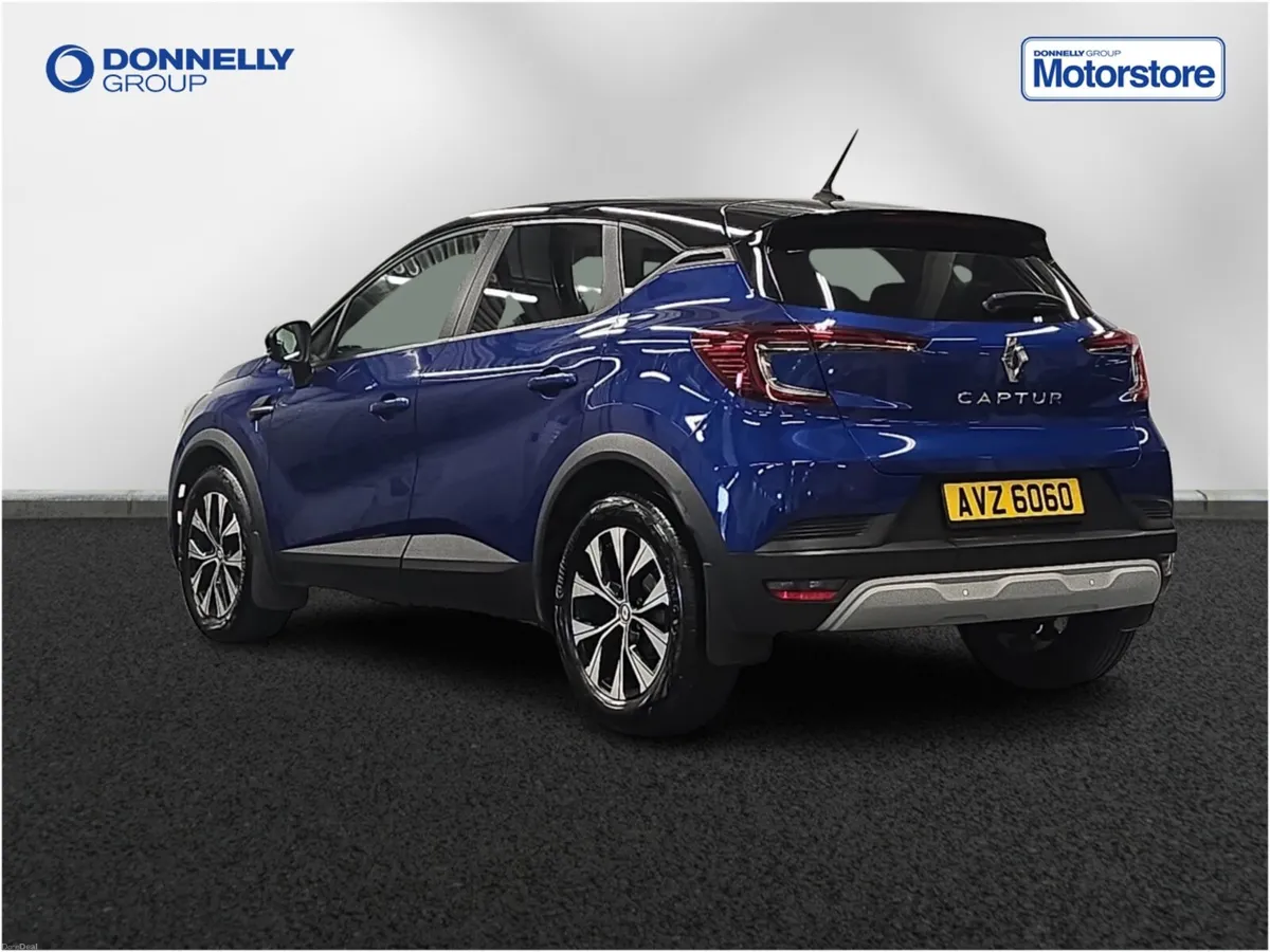 Renault Captur Hatchback Evolution - Image 2