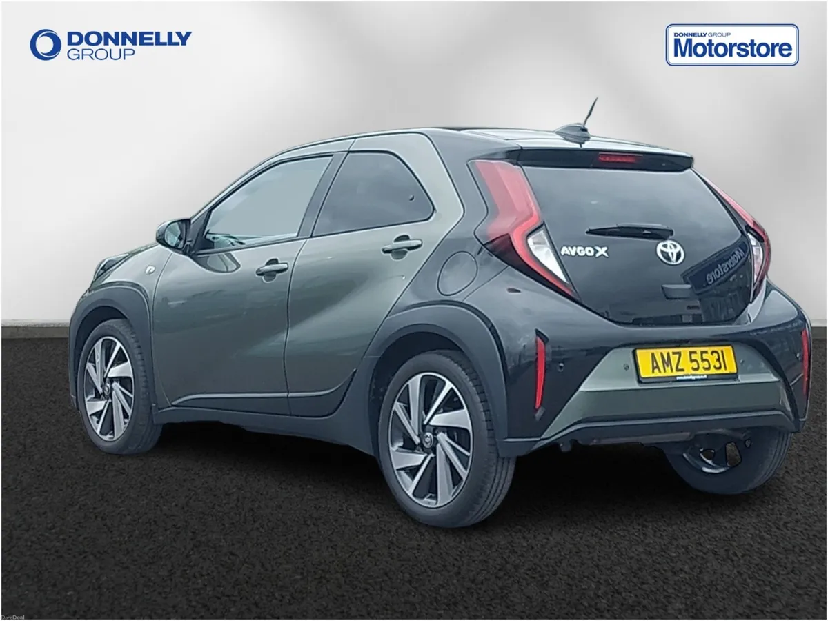 Toyota Aygo X Hatchback Edge - Image 2