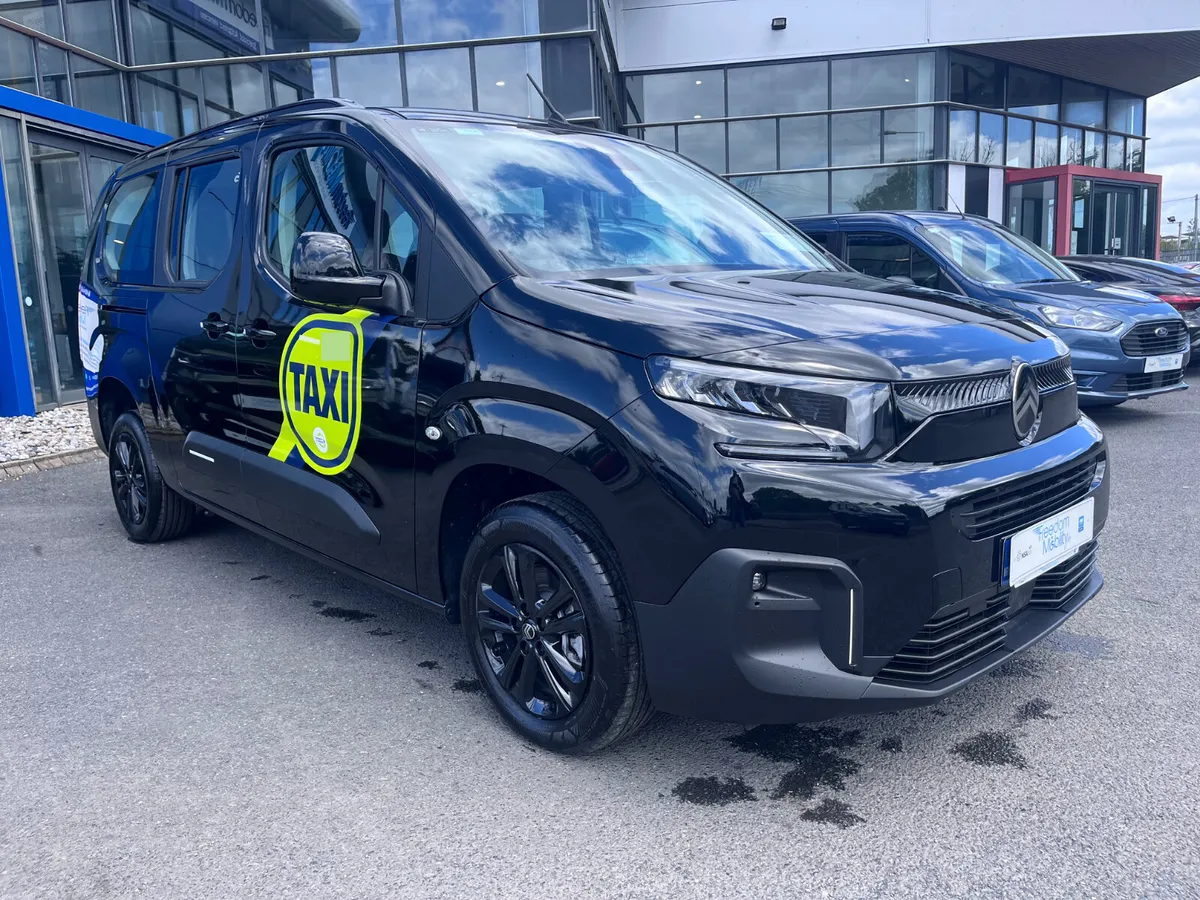 Citroen Berlingo Auto WAV Taxi Spec - Image 1